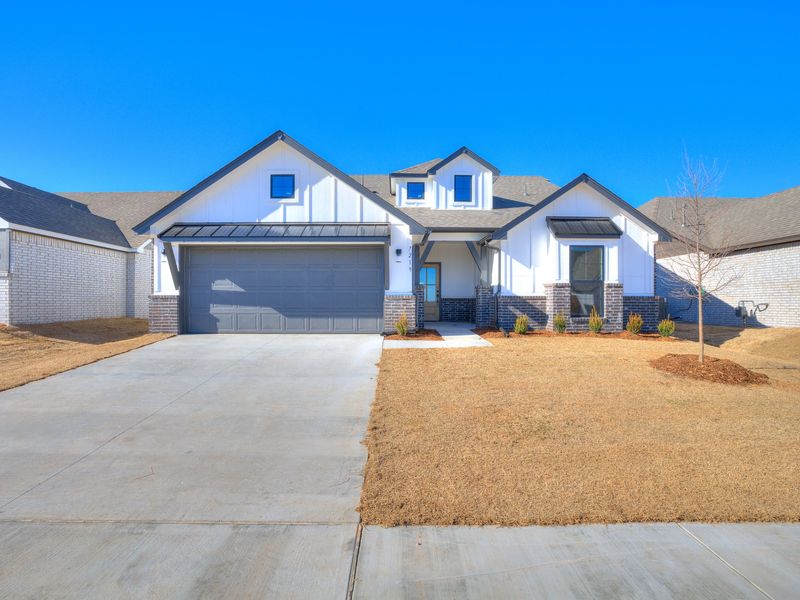 Exterior home painted in Verdigris, OK